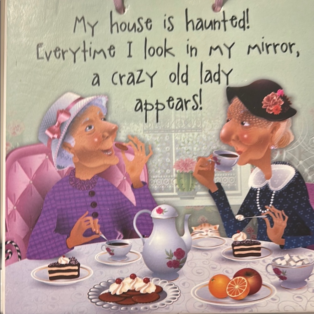 Ceramic old lady plack